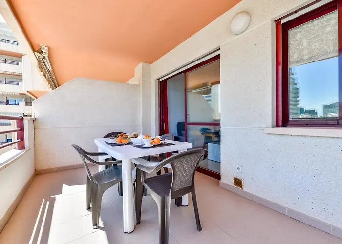 Zafiro Appartement *